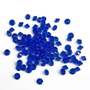 12. Mini cyrkonie 1,5mm...